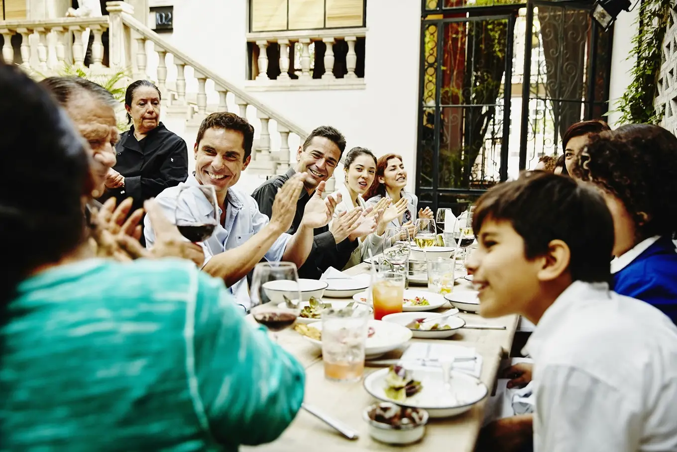 przyjęcie rodzinne w restauracji